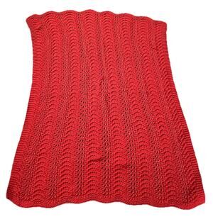 Crochet Baby Or Crib Blanket Red Handmade Shell Stitch Scallop Border